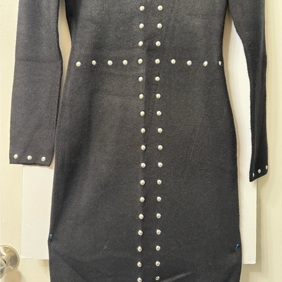 VERSONA Sweater dress XS Black V Neck Long sleeve very soft w/o ribbing NWOT - Picture 5 of 13